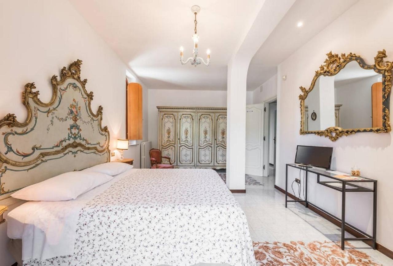 Villa Mary - Oro Trani Esterno foto